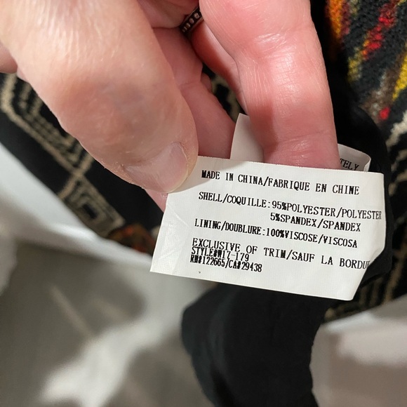 Anama women’s long blazer jacket, size L, tribal design colorful, good condition - Picture 4 of 6